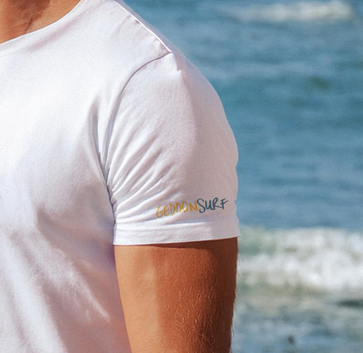 Fistral Beach Camper Van T-Shirt – Retro Cornwall Surf Tee | Van Life Clothing