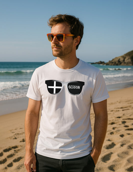 Cornish Flag Sunglasses T-Shirt – Unisex Heavy Cotton Tee Featuring St Piran’s Flag & Wasson Design